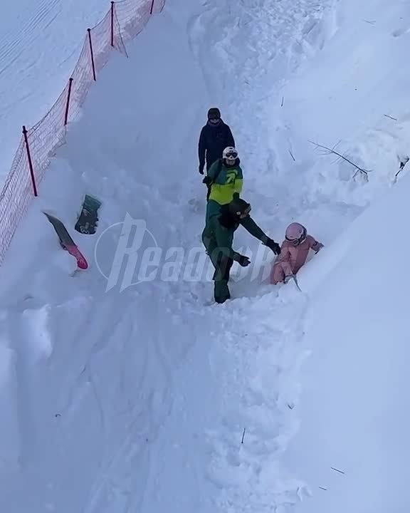 Прокуратура проверит горнолыжную базу, где в мороз остановился подъемник