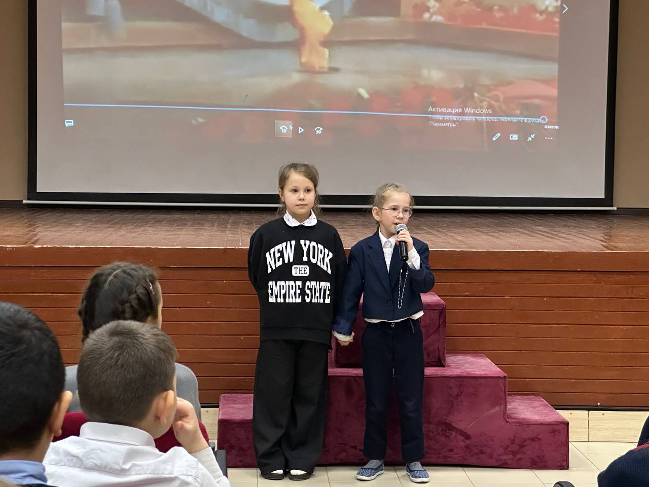 Литературно-музыкальная композиция в честь Победы в Сталинградской битве Литературно-музыкальная композиция в честь Победы в Сталинградской битве