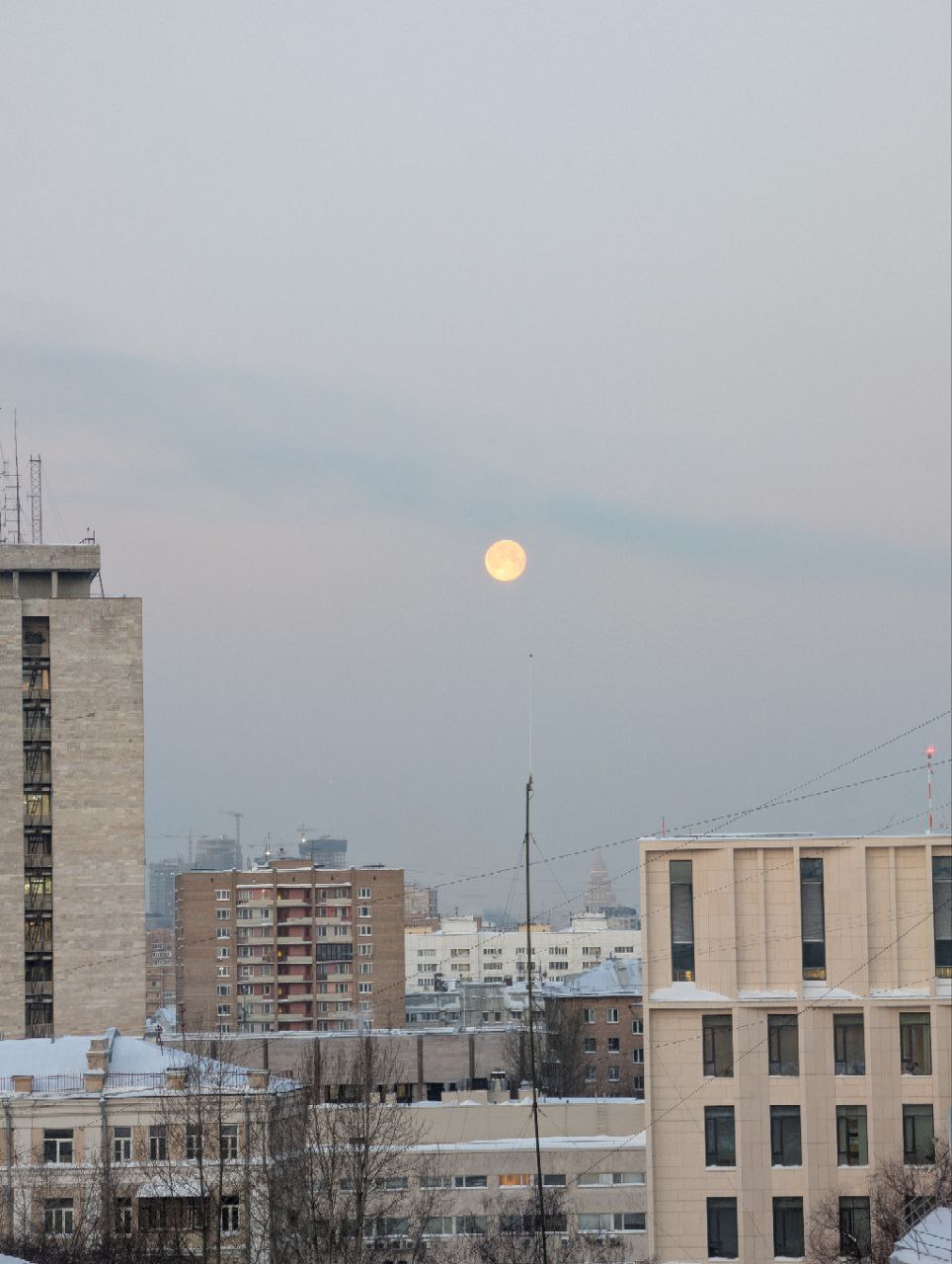 Сегодняшняя Луна была особенно красивой