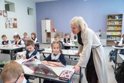 ����� 100 �������� �������� ������� �� ������ ����� � �������