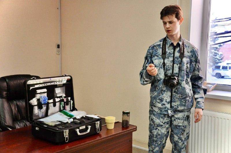 Кадетам Домодедово рассказали о службе в полиции во время экскурсии в УМВД Кадетам Домодедово рассказали о службе в полиции во время экскурсии в УМВД