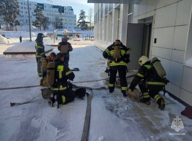 � ����-�������� ������ ���������� ���������������� ������ � �����