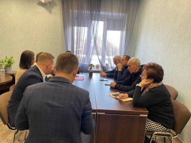 � ������������� ������ �������� ��������� � ���������� ���� ����� � ������������