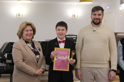 � ������������ ��������� �������� �����