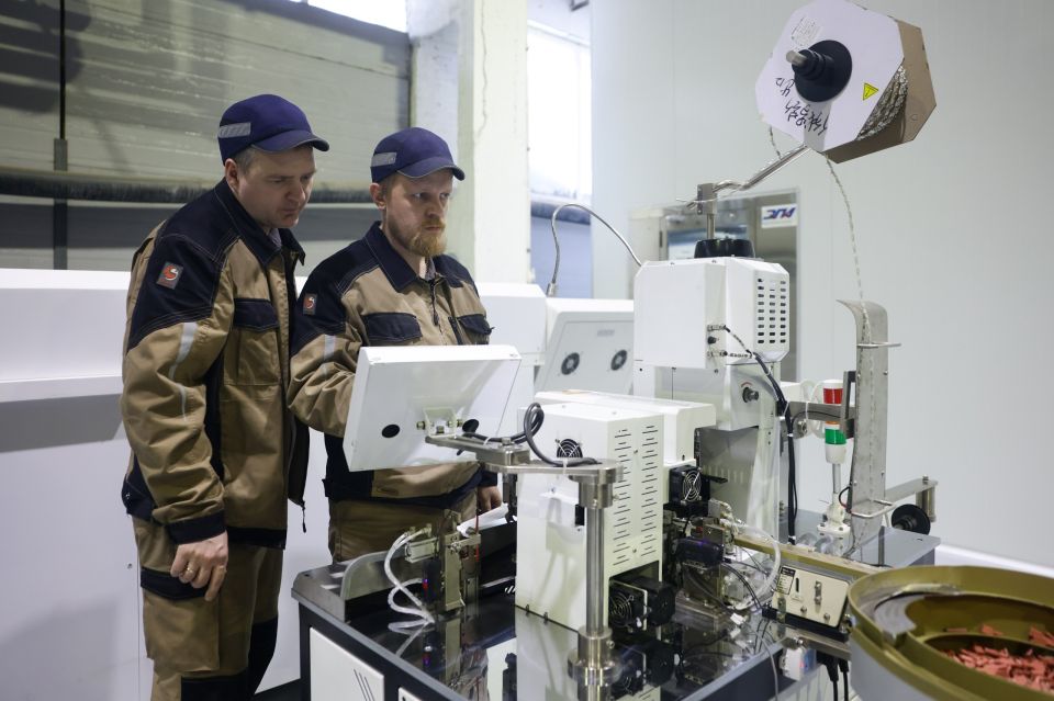 ����� �����������-������ � ��������� �������� ������ ������������������ ��������������� ������������