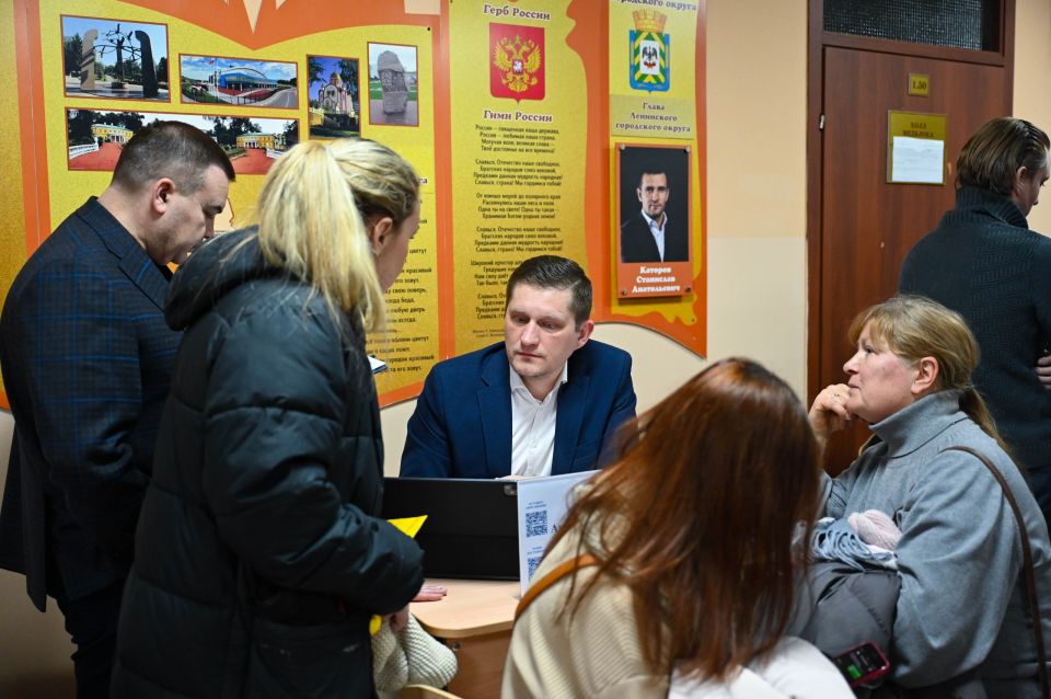 � ���������� ����� � 11 ���������� ������������ ������� � �������� � ������� ��������� �������������