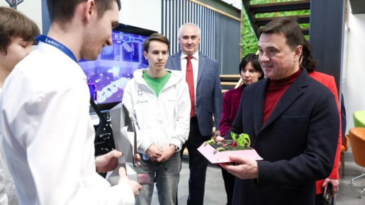 ������ �� ���������� ������ � ��� ������ �������� ��������� ���� ����������