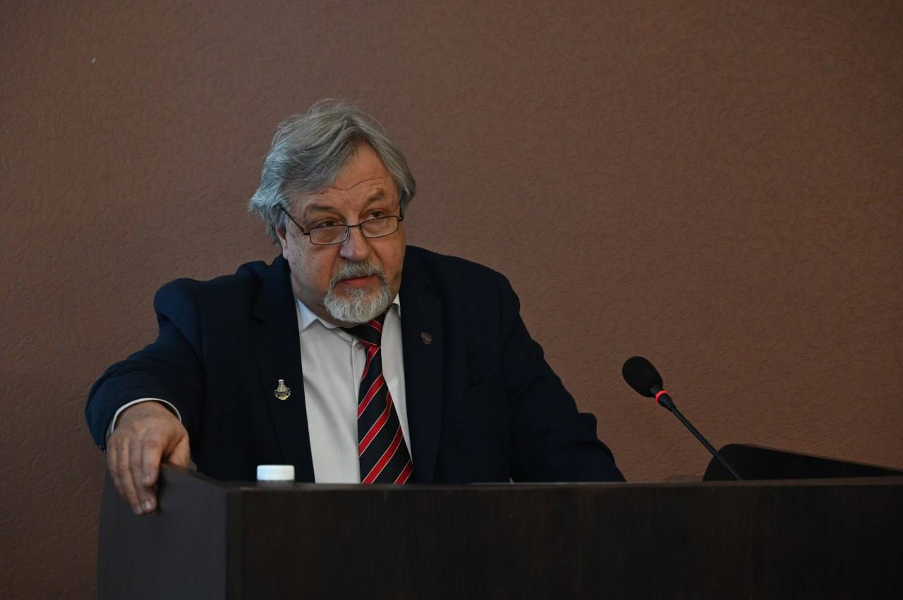 В преддверии Дня российской науки глава муниципалитета встретился с учеными округа В преддверии Дня российской науки глава муниципалитета встретился с учеными округа