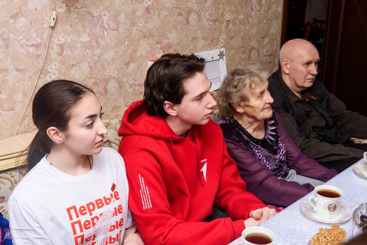 Сергей Юров: Свой день рождения отмечает ветеран Великой Отечественной войны, почётный житель Балашихи Василий Леонтьевич Голотюк - человек легендарной судьбы, стойкости и подлинного служения Отечеству Сергей Юров: Свой день рождения отмечает ветеран Великой Отечественной войны, почётный житель Балашихи Василий Леонтьевич Голотюк - человек легендарной судьбы, стойкости и подлинного служения Отечеству