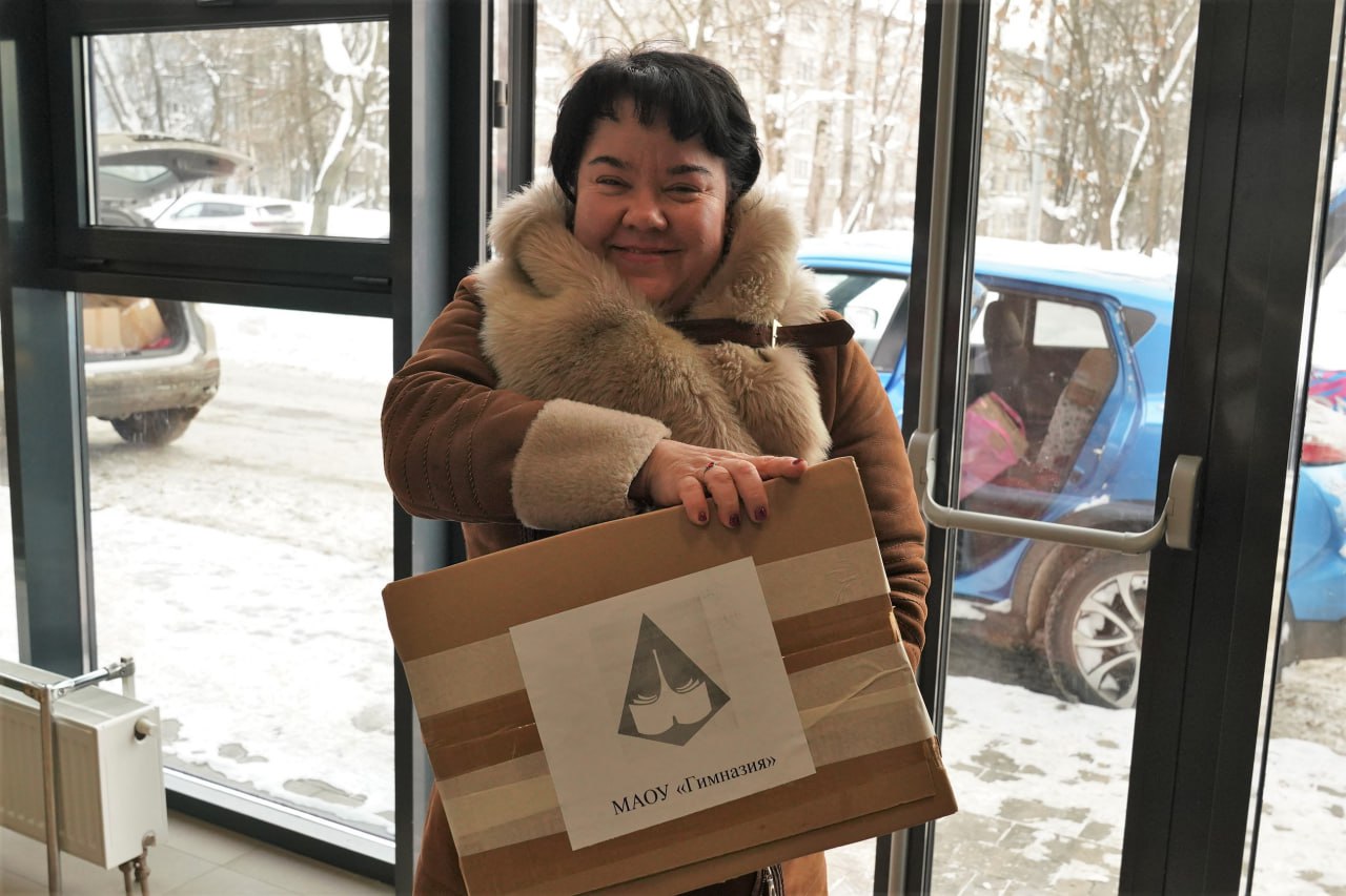 В Реутове подготовили отправку очередной партии гуманитарного груза бойцам на передовую В Реутове подготовили отправку очередной партии гуманитарного груза бойцам на передовую