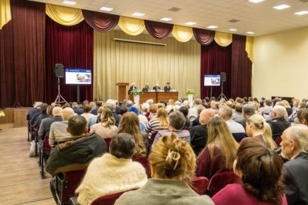 ������� ����� ����� ���������� � ����������� ��������