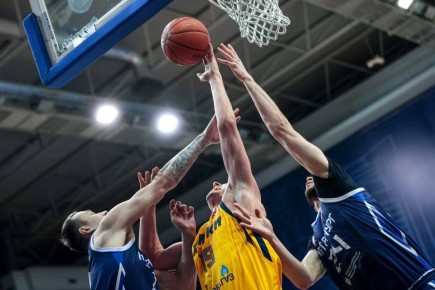 �� ������ ������� �������� ���� � ������������