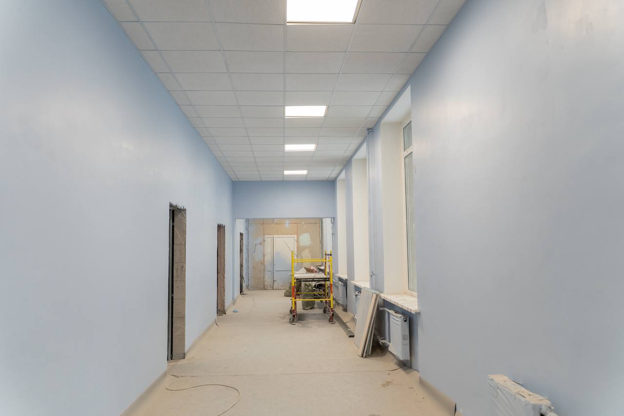 Провел встречу с коллективом жуковской ОКБ и посмотрел, как проходит капремонт Провел встречу с коллективом жуковской ОКБ и посмотрел, как проходит капремонт