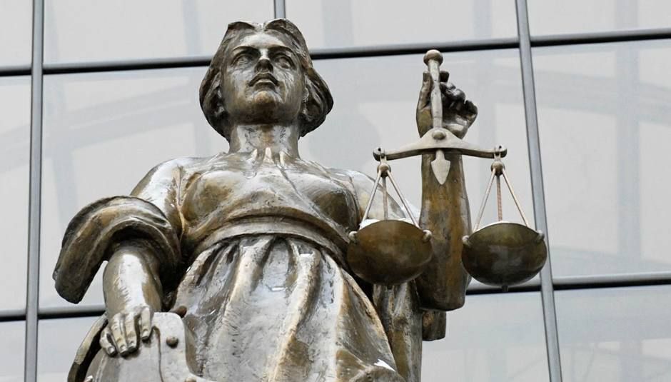 В Подмосковье осуждён таксист, сбивший парковщика и повредивший шлагбаумы в аэропорту Шереметьево