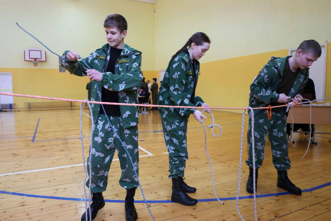 Григорий Артамонов: Продолжаем планомерную работу по военно-патриотическому воспитанию подрастающего поколения Григорий Артамонов: Продолжаем планомерную работу по военно-патриотическому воспитанию подрастающего поколения
