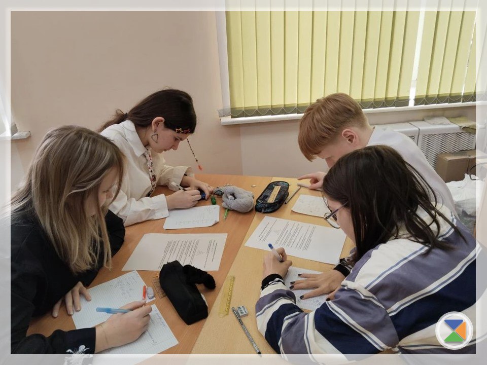 ИТОГИ МАТЕМАТИЧЕСКОГО БОЯ. В нашей школе прошла захватывающая интеллектуальная битва под названием «Математический бой» ИТОГИ МАТЕМАТИЧЕСКОГО БОЯ. В нашей школе прошла захватывающая интеллектуальная битва под названием «Математический бой»