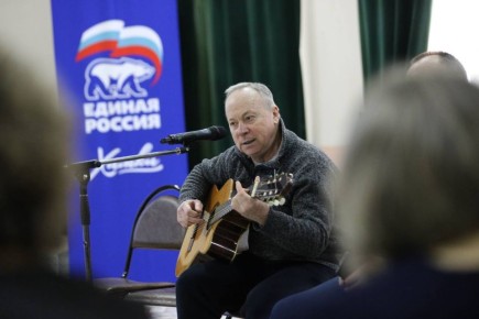 Героические истории и трогательные воспоминания: в Фирсановке прошло патриотическое мероприятие о подвигах воинов-интернационалистов