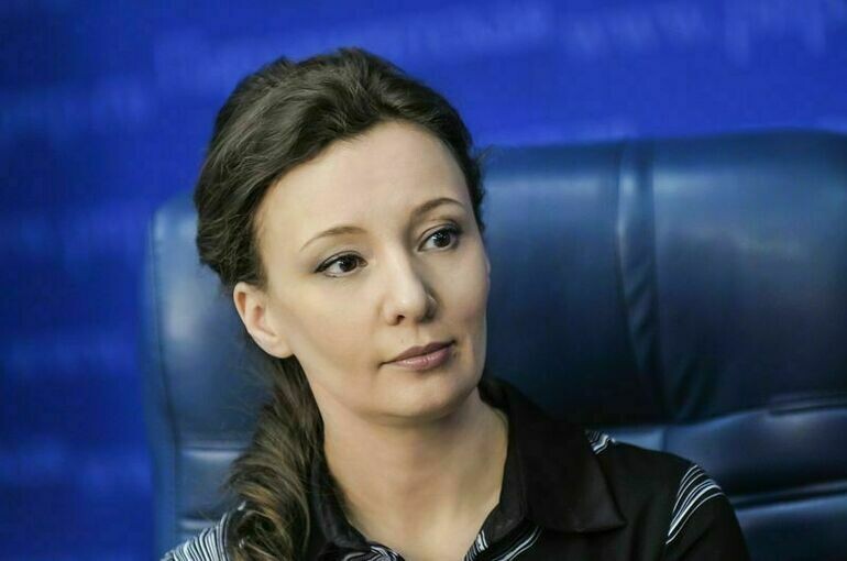 Единая Россия анонсирует новые подходы к выплатам пособия для многодетных семей