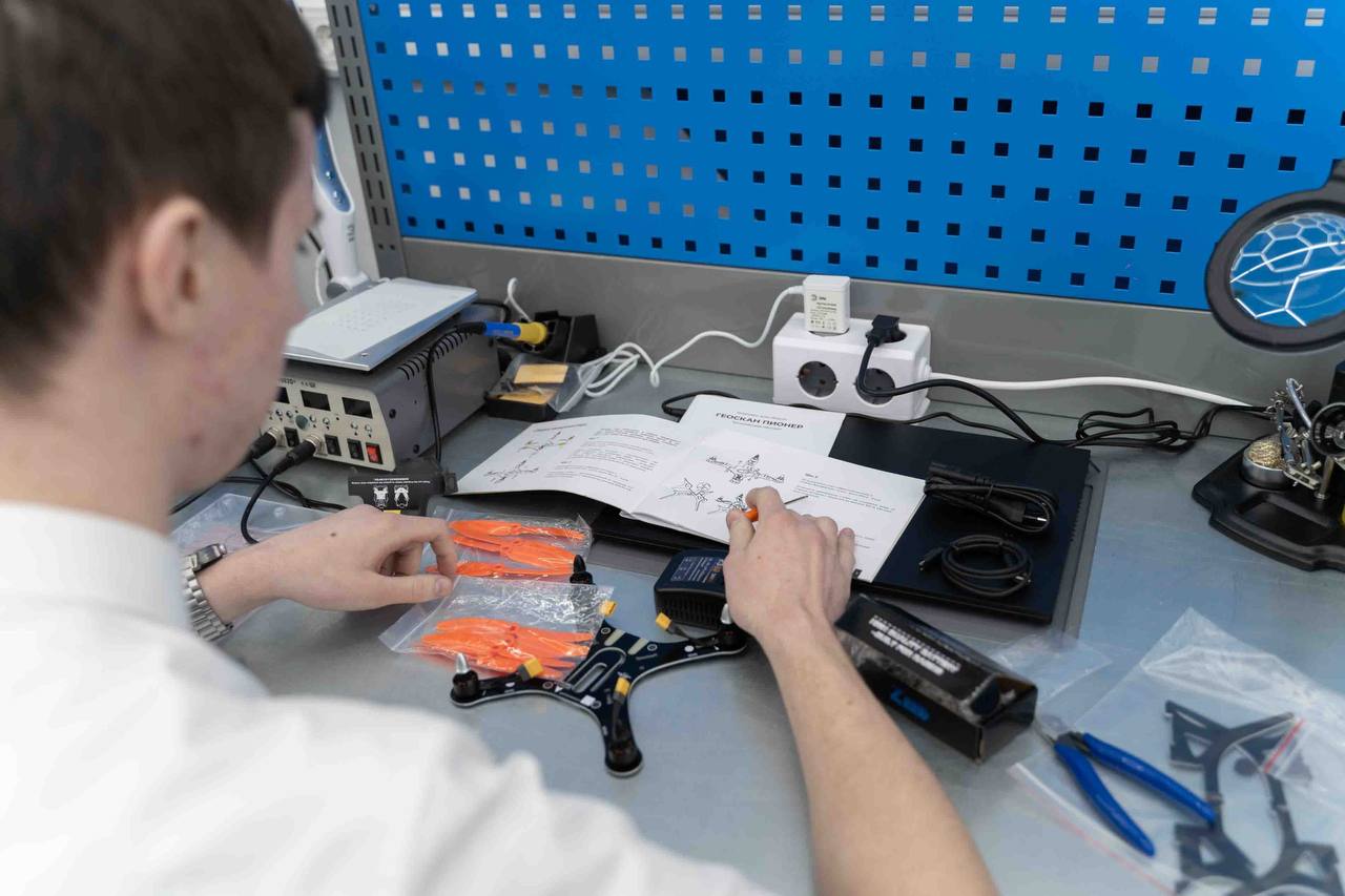 В жуковском подразделении колледжа «Московия» готовят сварщиков с использованием VR-технологий В жуковском подразделении колледжа «Московия» готовят сварщиков с использованием VR-технологий