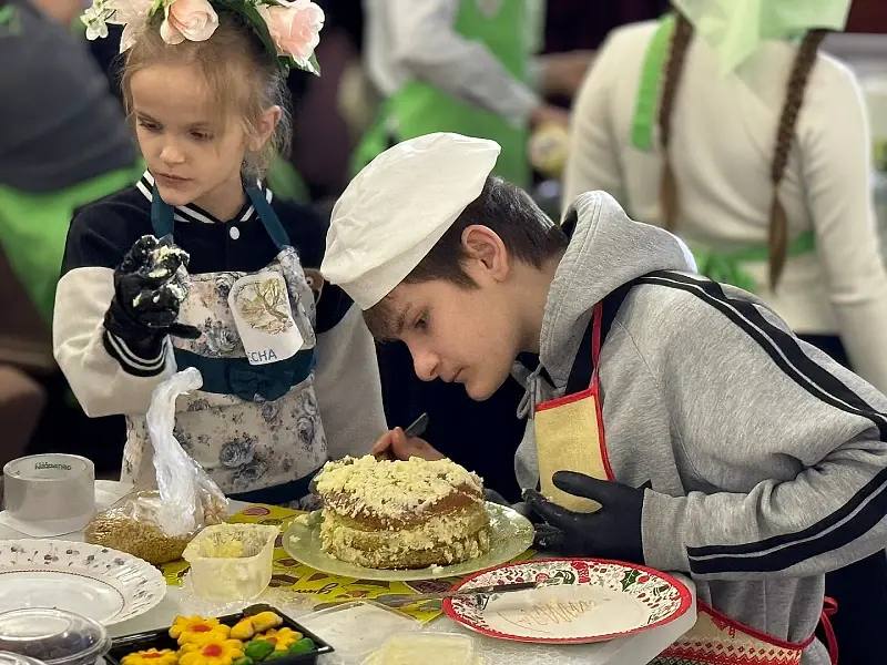 В первый день Масленицы в Доме культуры села Ашитково состоялся кулинарный конкурс В первый день Масленицы в Доме культуры села Ашитково состоялся кулинарный конкурс