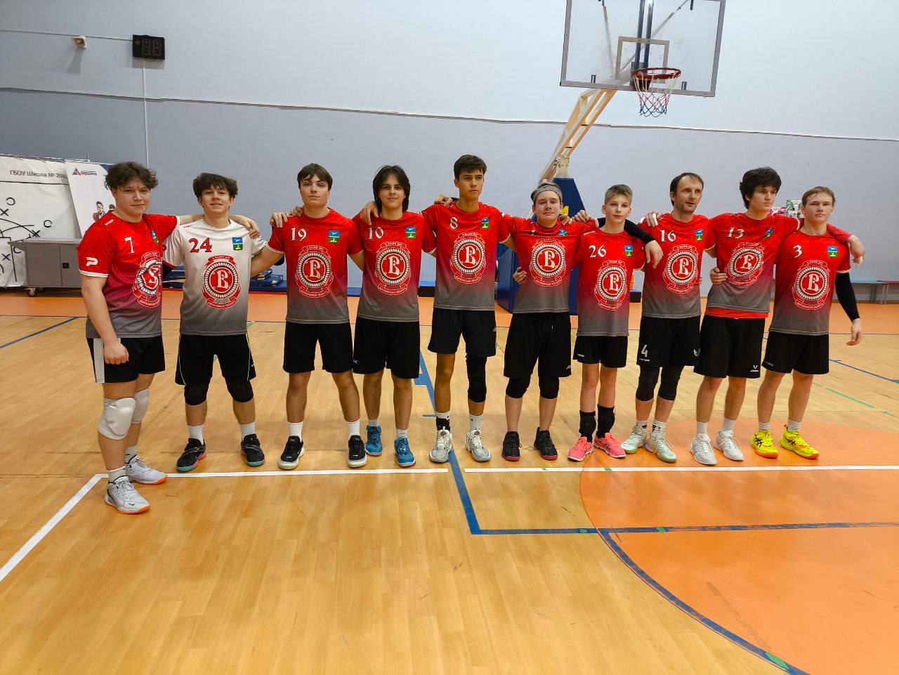 ПОБЕДА И ПОРАЖЕНИЕ ЧЕХОВСКИХ ВОЛЕЙБОЛИСТОВ ПОБЕДА И ПОРАЖЕНИЕ ЧЕХОВСКИХ ВОЛЕЙБОЛИСТОВ