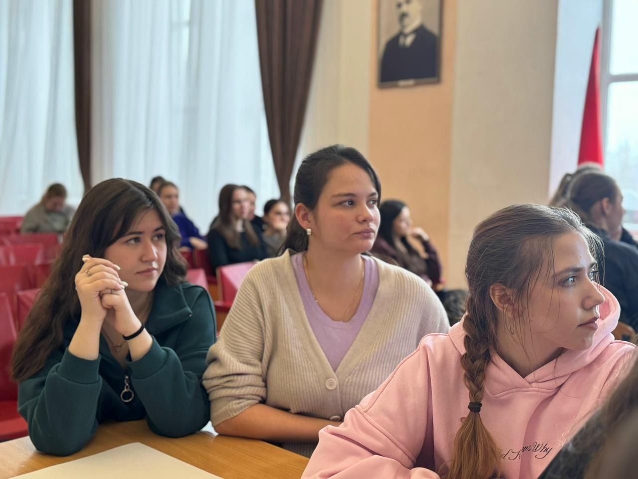 В Ногинском филиале Университета просвещения прошло мероприятие, посвященное Дню молодого избирателя в России