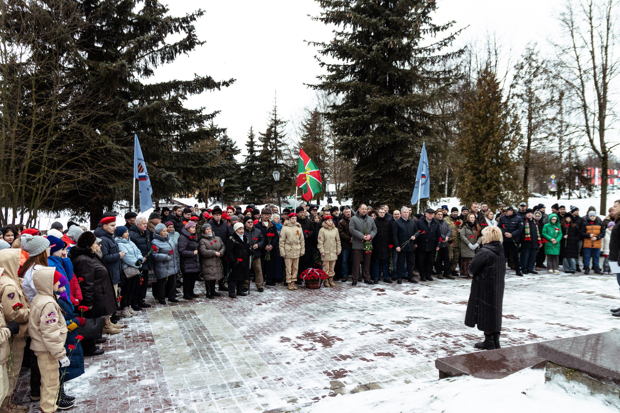 НАШИ НОВОСТИ. 15 февраля – день вывода советских войск из Афганистана – дань памяти всем, кто причастен к героической и трагической афганской войне НАШИ НОВОСТИ. 15 февраля – день вывода советских войск из Афганистана – дань памяти всем, кто причастен к героической и трагической афганской войне