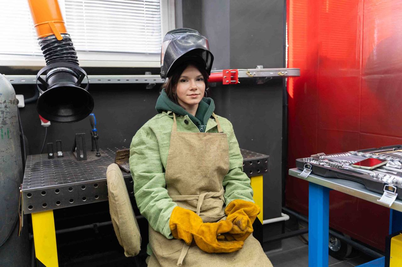 В жуковском подразделении колледжа «Московия» готовят сварщиков с использованием VR-технологий В жуковском подразделении колледжа «Московия» готовят сварщиков с использованием VR-технологий