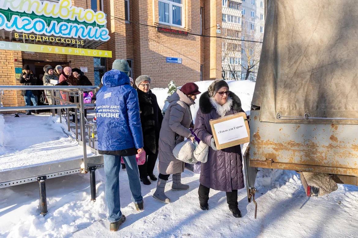 Тепло для героя!. Бабушки точно знают, как заботиться о внуках Тепло для героя!. Бабушки точно знают, как заботиться о внуках