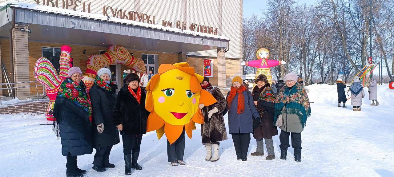 г. Чехов. Участники губернаторской программы «Активное долголетие в Подмосковье» приняли участие в межмуниципальном фольклорно - этнографическом фестивале - "Масленица, !! Гуляй Русская душа"" в городе Зарайск в номинации... г. Чехов. Участники губернаторской программы «Активное долголетие в Подмосковье» приняли участие в межмуниципальном фольклорно - этнографическом фестивале - "Масленица, !! Гуляй Русская душа"" в городе Зарайск в номинации...