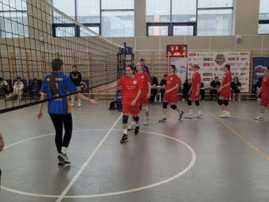 Игры Школьной лиги Долгопрудного по волейболу стремительно приближаются к финалу