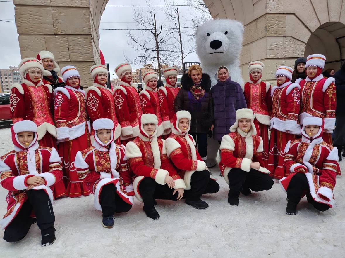 #ПрямоСейчас в Сабурово развернулись широкие масленичные гуляния! #ПрямоСейчас в Сабурово развернулись широкие масленичные гуляния!