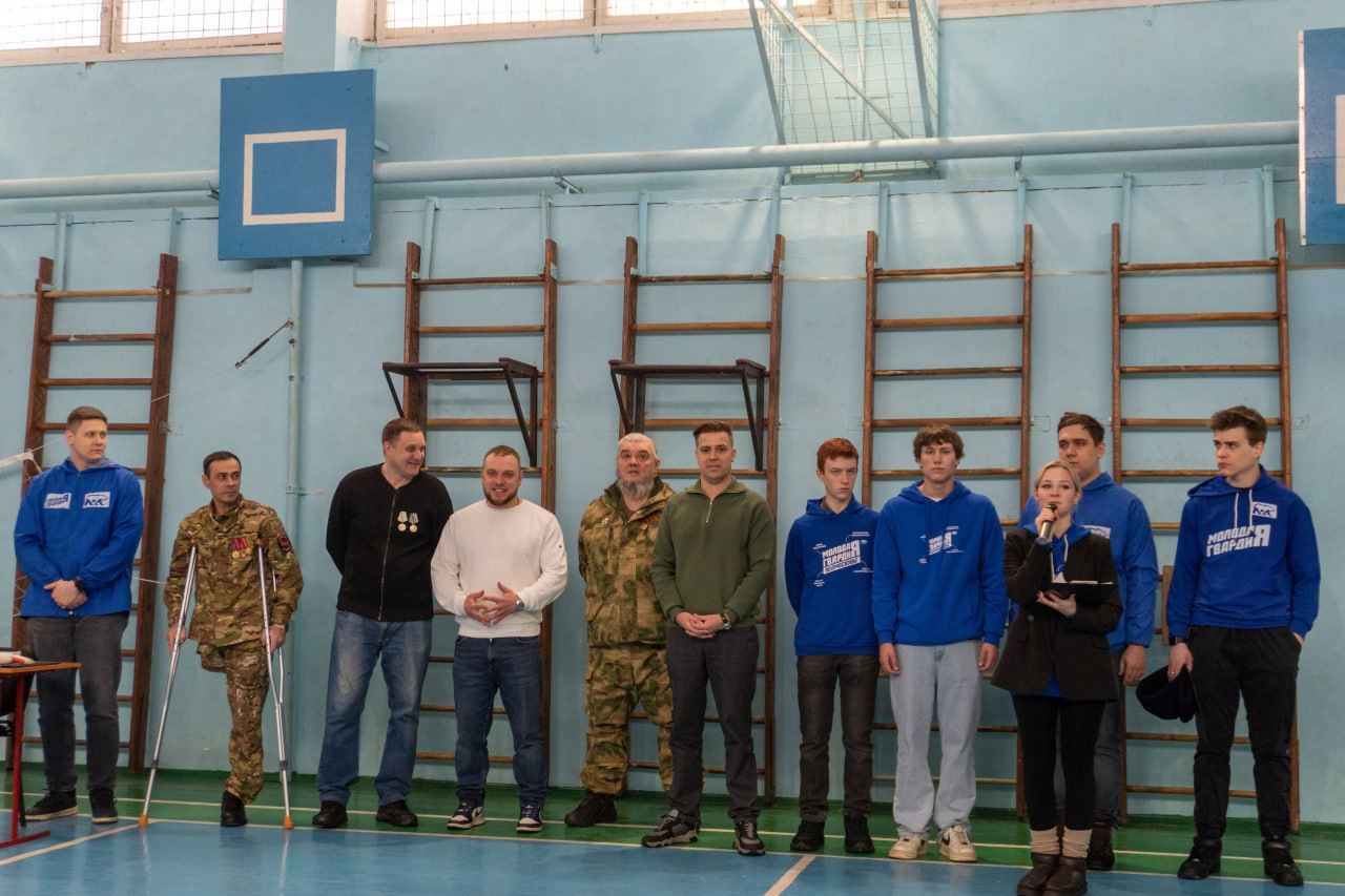 Порядка 50 люберецких студентов сразились в «Гвардейской машине» ко Дню защитника Порядка 50 люберецких студентов сразились в «Гвардейской машине» ко Дню защитника