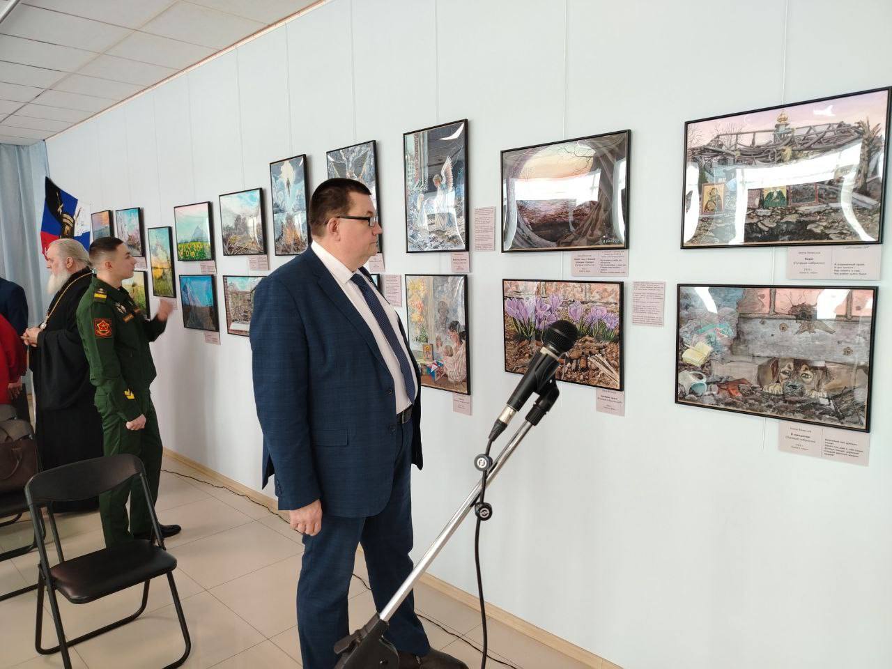 СТУПИНО. В преддверии Дня защитника Отечества принял участие в открытии персональной выставки ступинского художника Вячеслава Васильевича Котова СТУПИНО. В преддверии Дня защитника Отечества принял участие в открытии персональной выставки ступинского художника Вячеслава Васильевича Котова