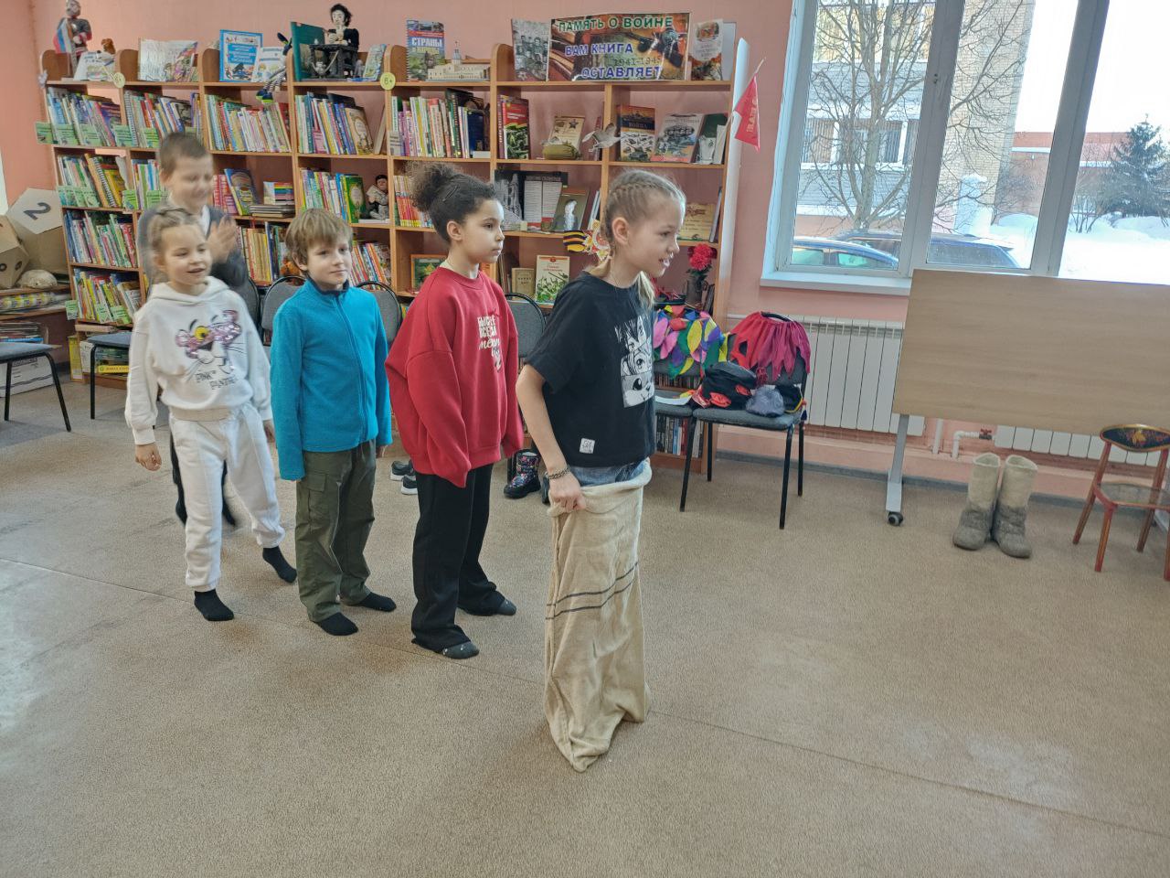 В хороводе февральских праздников закружились дети в чеховской Детской библиотеке В хороводе февральских праздников закружились дети в чеховской Детской библиотеке