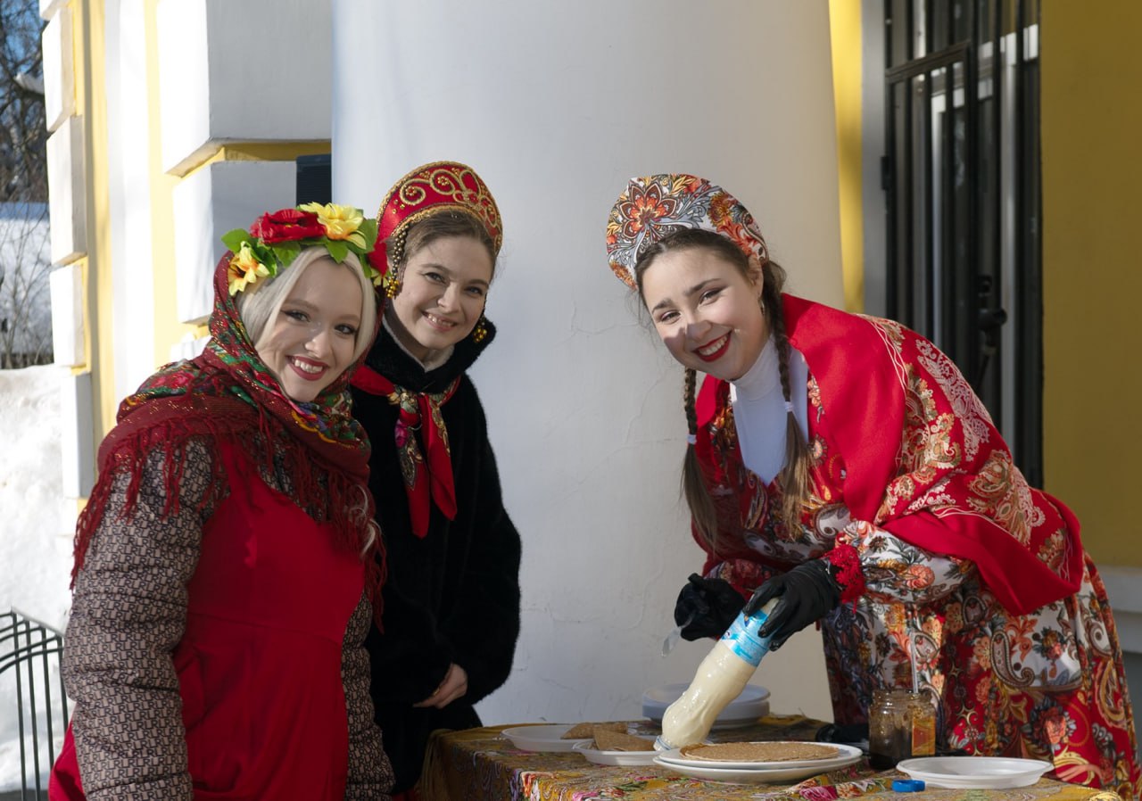 «Зима, прощай!»: в Долгопрудном отмечают Широкую Масленицу «Зима, прощай!»: в Долгопрудном отмечают Широкую Масленицу