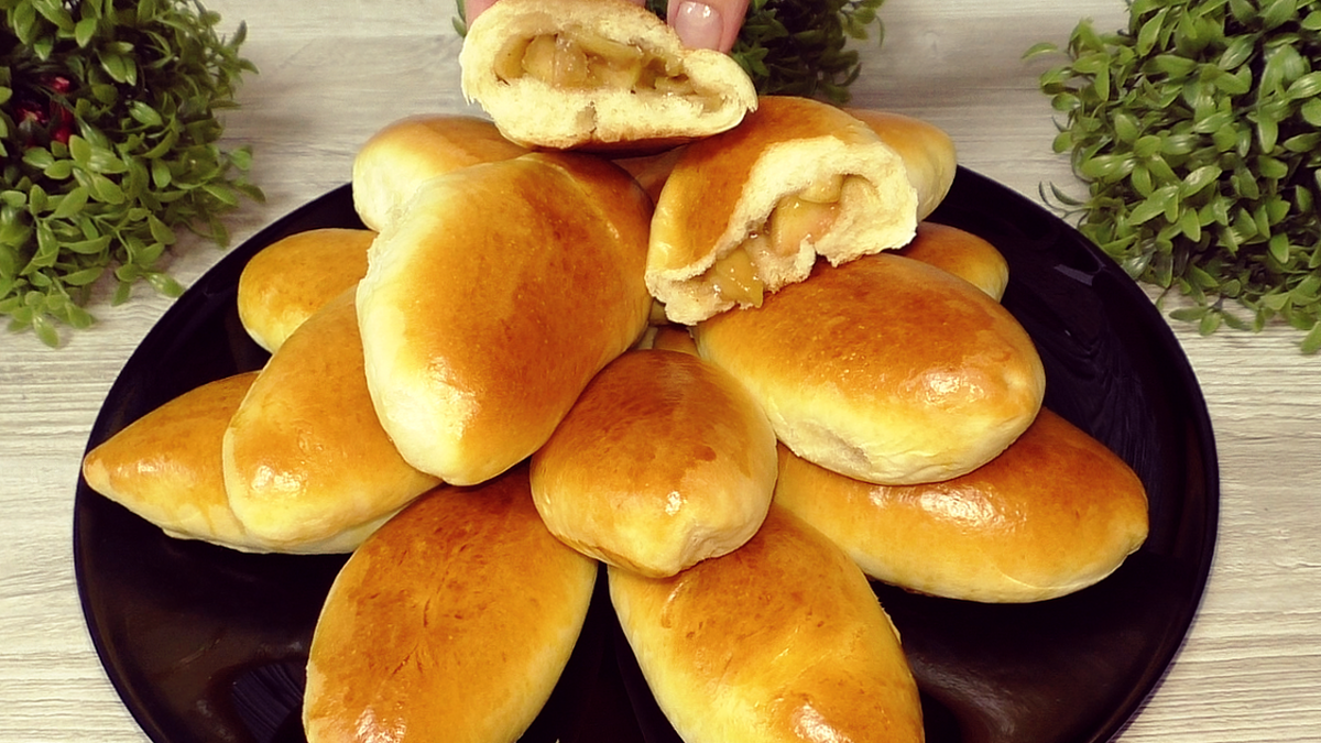 Вкусные пирожки с яблоками: секреты домашней выпечки