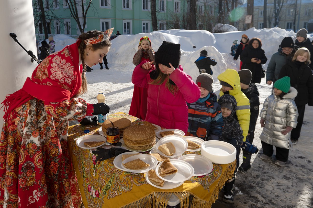 «Зима, прощай!»: в Долгопрудном отмечают Широкую Масленицу «Зима, прощай!»: в Долгопрудном отмечают Широкую Масленицу