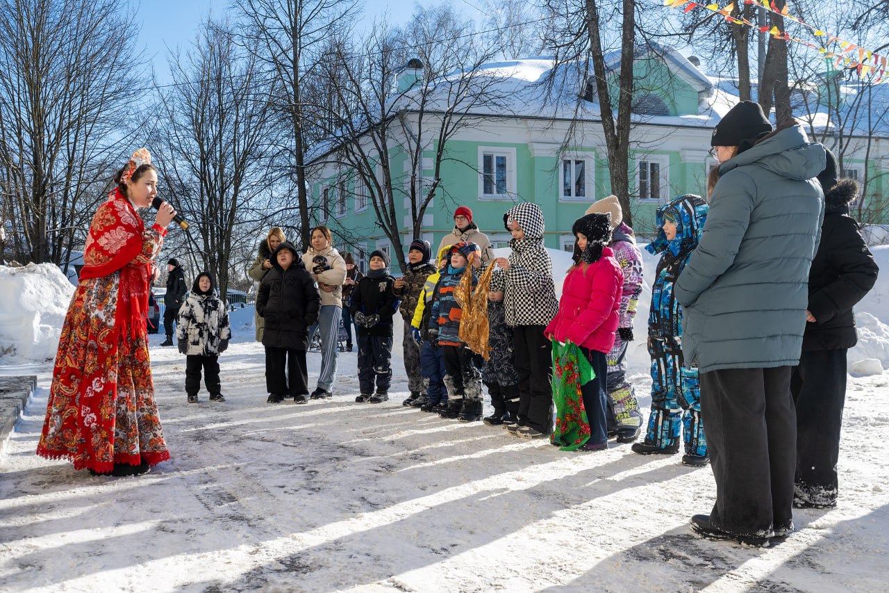 «Зима, прощай!»: в Долгопрудном отмечают Широкую Масленицу