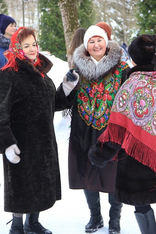 На территории парка культуры и отдыха «Москворецкий» прошло народное гуляние «Солнечная Масленица» На территории парка культуры и отдыха «Москворецкий» прошло народное гуляние «Солнечная Масленица»