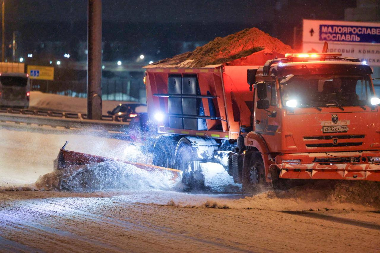 Григорий Артамонов: Зима не сдаёт своих позиций — в Подольске очередной снегопад Григорий Артамонов: Зима не сдаёт своих позиций — в Подольске очередной снегопад