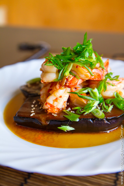 Удивительное сочетание: Креветки с баклажанами в мисо