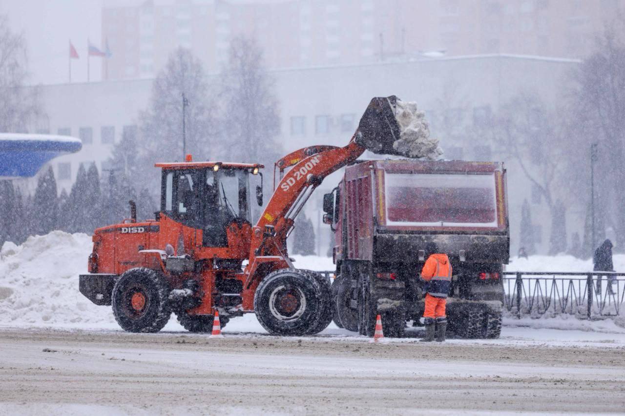 Григорий Артамонов: Зима не сдаёт своих позиций — в Подольске очередной снегопад Григорий Артамонов: Зима не сдаёт своих позиций — в Подольске очередной снегопад