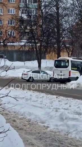 На улице Дирижабельная - ДТП