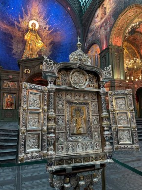 От Ледового побоища до Крыма и СВО – уникальный иконостас передан в главный военный храм России