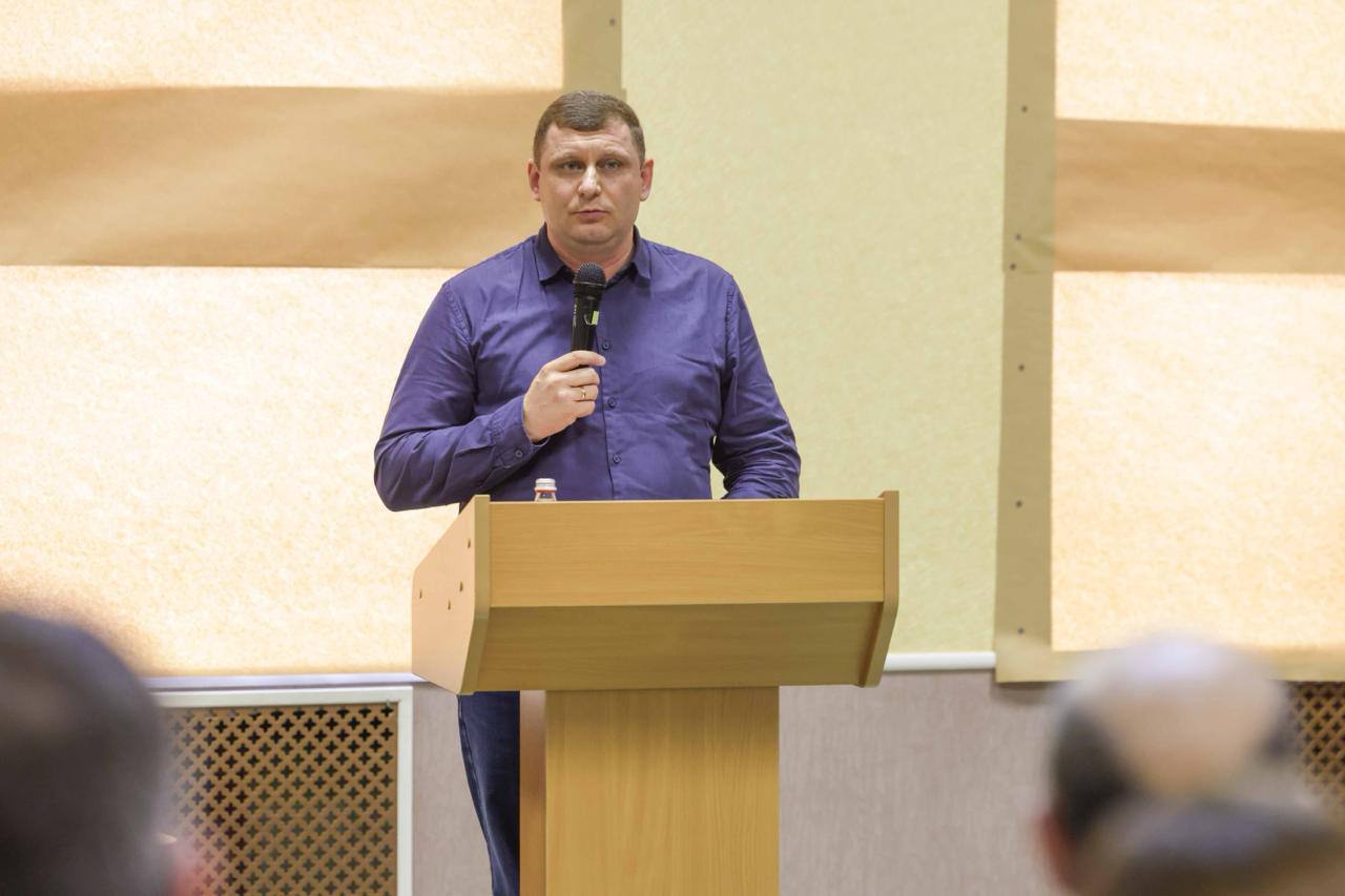 Представители администрации ответили на вопросы сотрудников Климовского специализированного патронного завода Представители администрации ответили на вопросы сотрудников Климовского специализированного патронного завода