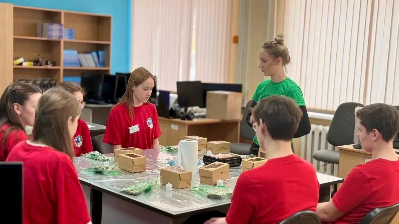 Студентка из Гжели в тройке лучших профессионалов Московской области Студентка из Гжели в тройке лучших профессионалов Московской области