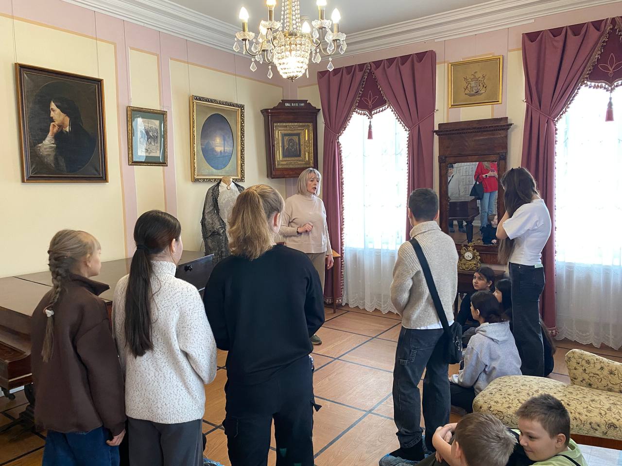 ПУТЕШЕСТВИЕ В ПРОШЛОЕ.. МУЗЕЙ «УСАДЬБА ЛОПАСНЯ-ЗАЧАТЬЕВСКОЕ» ПУТЕШЕСТВИЕ В ПРОШЛОЕ.. МУЗЕЙ «УСАДЬБА ЛОПАСНЯ-ЗАЧАТЬЕВСКОЕ»