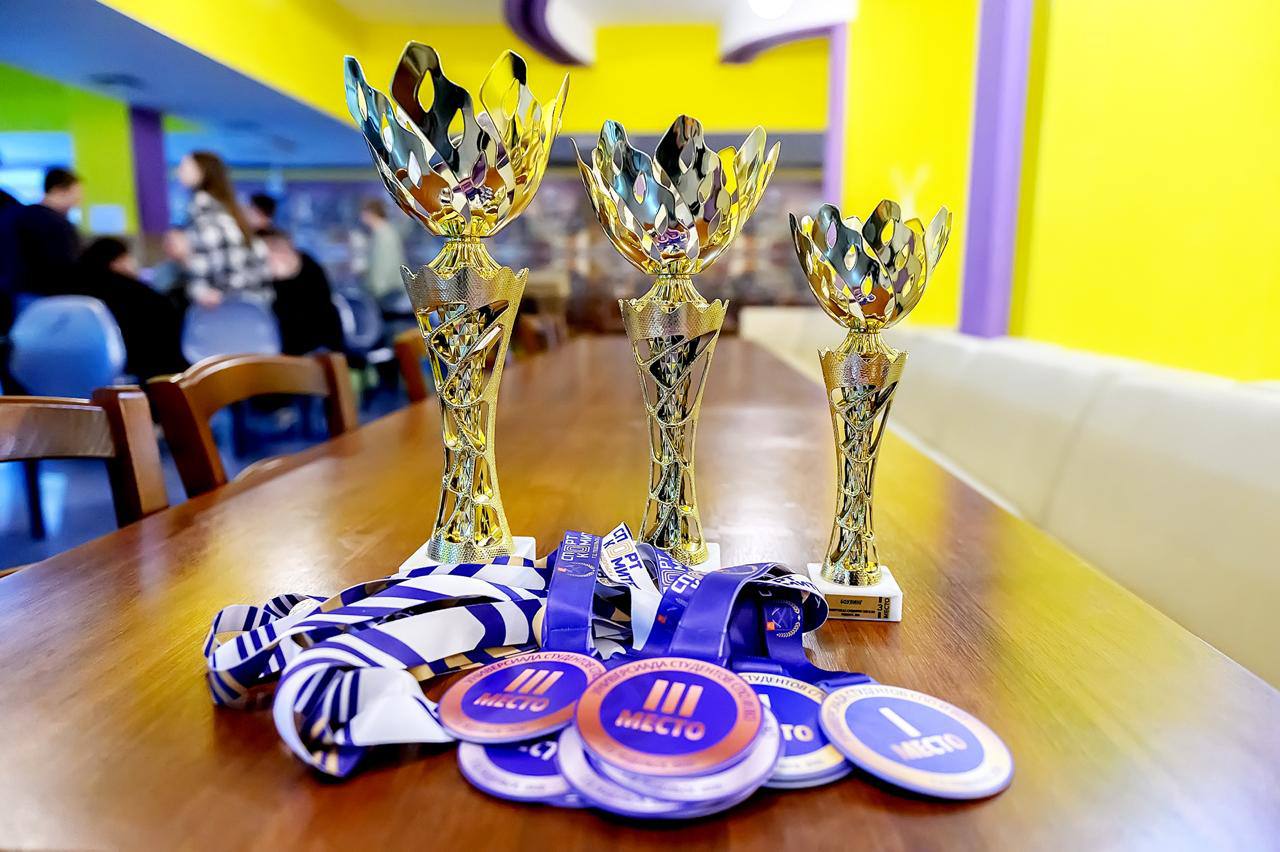 Команды из 10 учебных заведений Подольска сразились в боулинг Команды из 10 учебных заведений Подольска сразились в боулинг