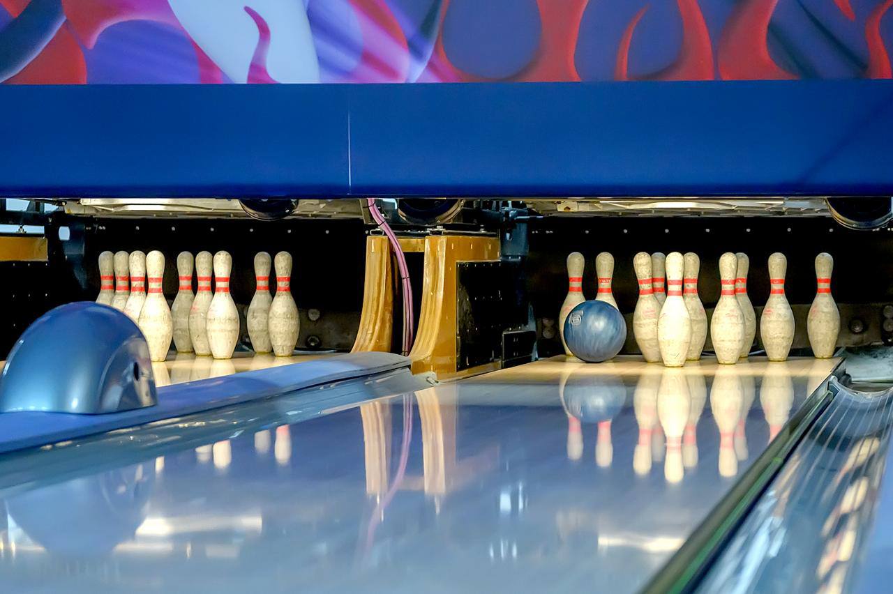 Команды из 10 учебных заведений Подольска сразились в боулинг Команды из 10 учебных заведений Подольска сразились в боулинг